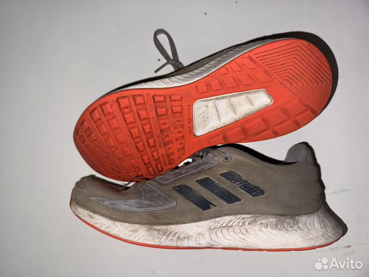 Кроссовки adidas ориганальные