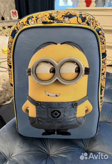 Школьный рюкзак