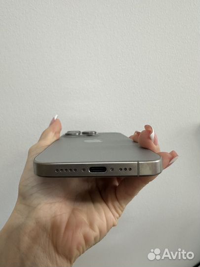 iPhone 15 Pro, 128 ГБ