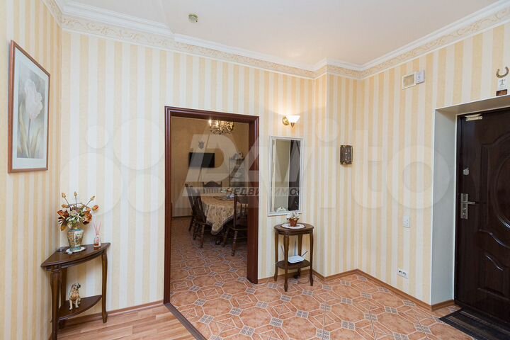 3-к. квартира, 125 м², 4/17 эт.
