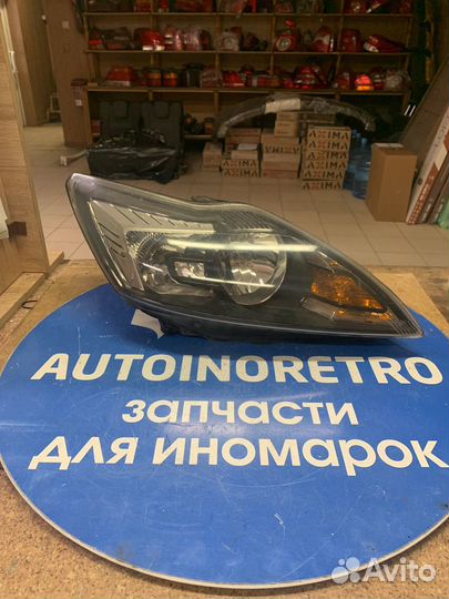 Фара правая Ford focus 2 рест 1754444