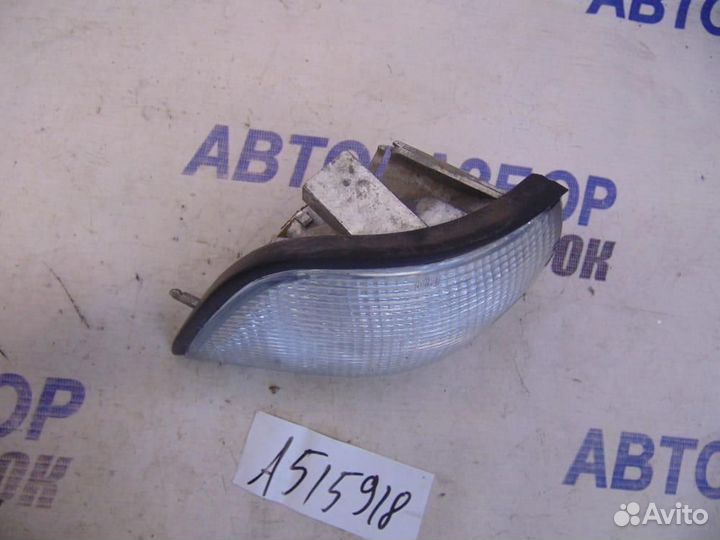 Указатель поворота правый для BMW 3-series 3 1991