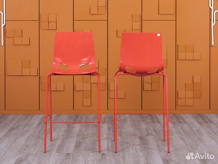 Барный стул