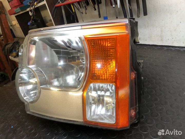Фара левая Land Rover Discovery III 2007 г