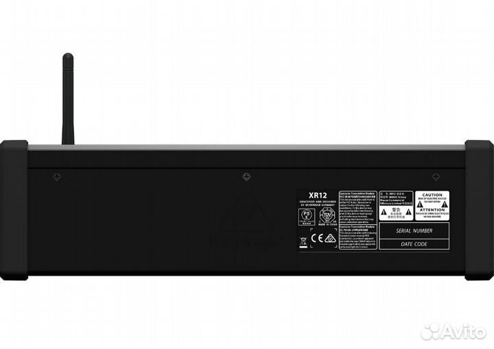 Behringer XR12 цифровой рэковый микшер