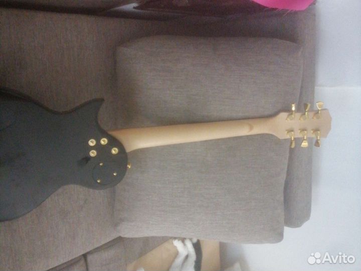 Электрогитара caraya