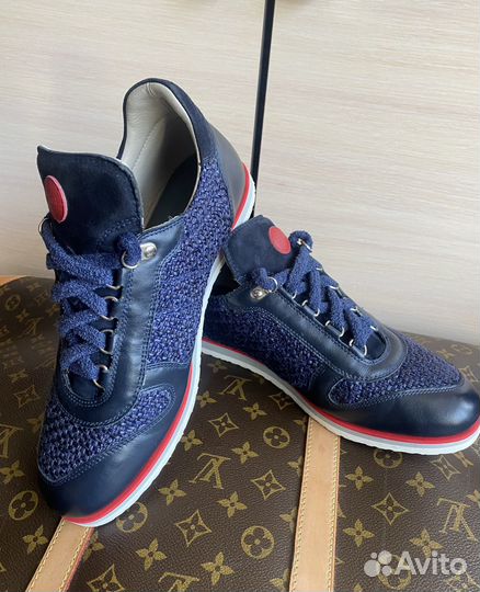 Кроссовки Kiton