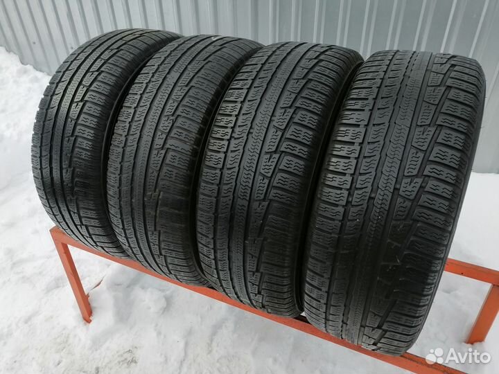 Nokian Tyres WR A3 235/60 R16 101M