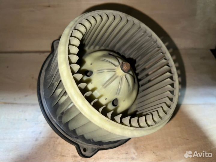 Моторчик печки Lifan X60