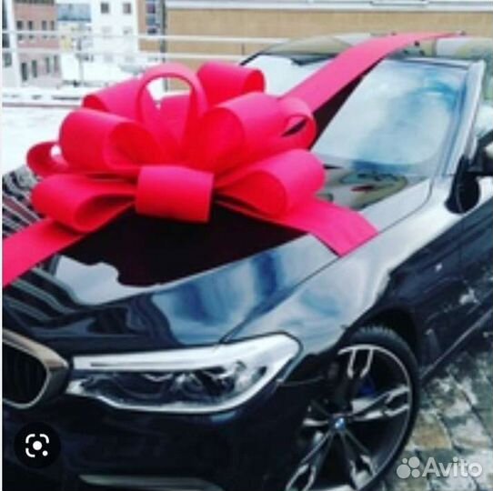 Большой бант на машину