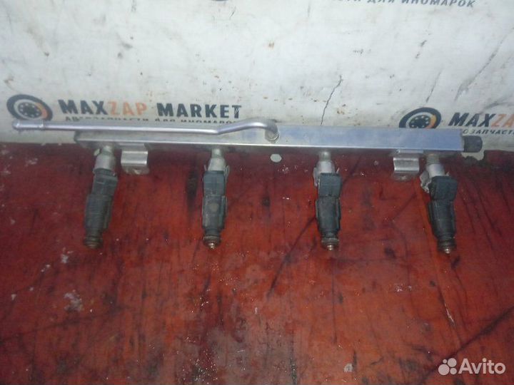 Топливная рампа Chery Fora A21 1.6 2007 (б/у)