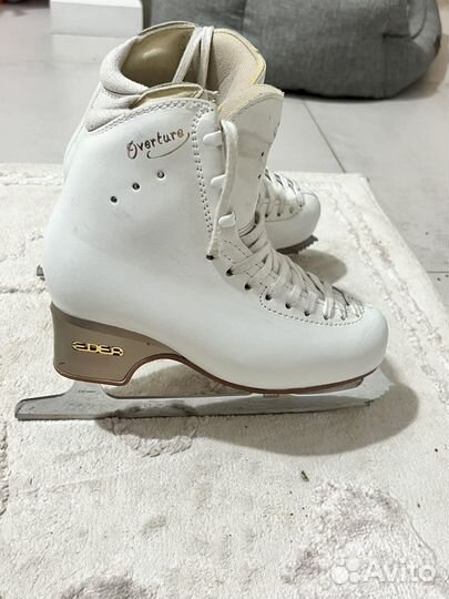 Фигурные коньки edea 225