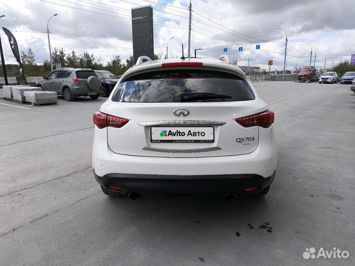 Infiniti QX70 3.0 AT, 2013, 217 185 км