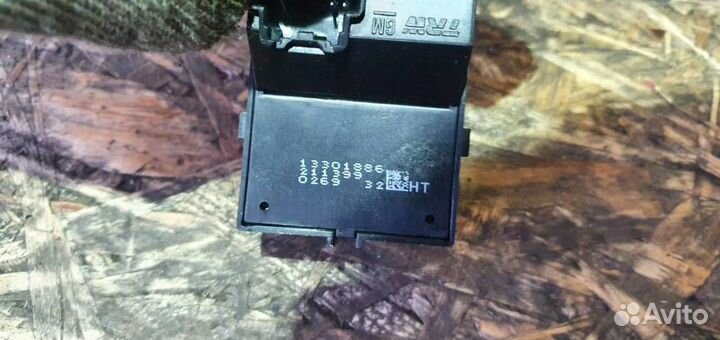 Кнопка стеклоподъемника Opel Meriva B 2010-2018