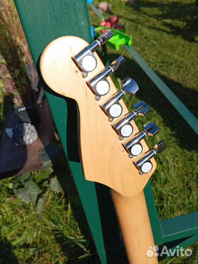 Гитара Fender Stratocaster