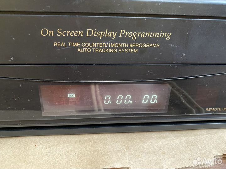 Видеомагнитофон Япония