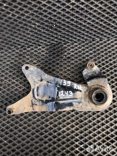 Крепление амортизатора 139QMB R12