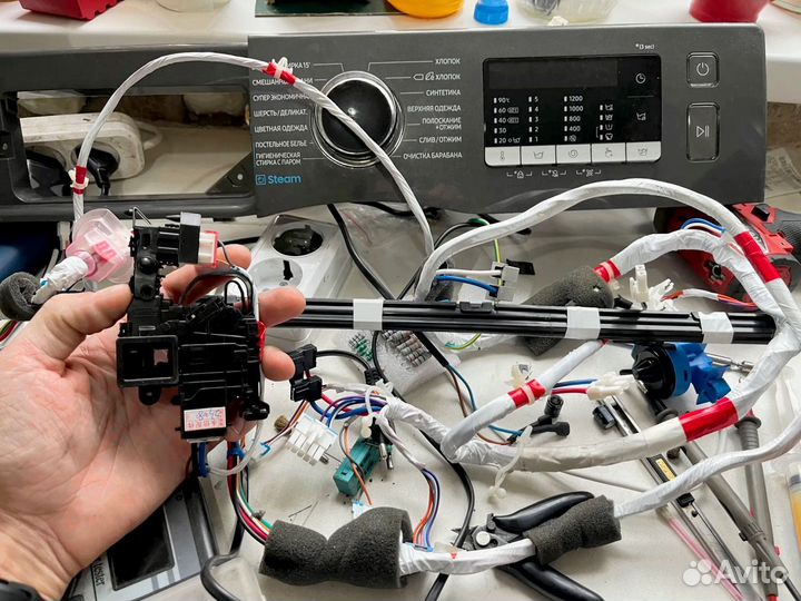 Ремонт стиральных машин Ремонт холодильников