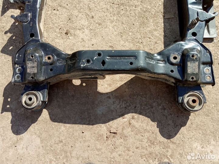 Подрамник передний Chevrolet Cruze J300 F16D3