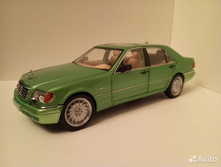 Модель Мерседес-Бенц S320 (W140) масштаб 1:24