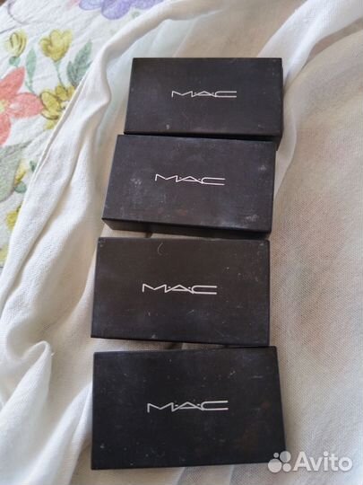 Тени для век