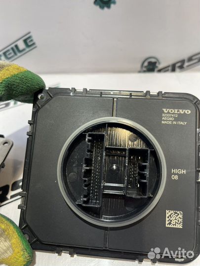 Блок управления фарой Volvo V60 XC60 2022