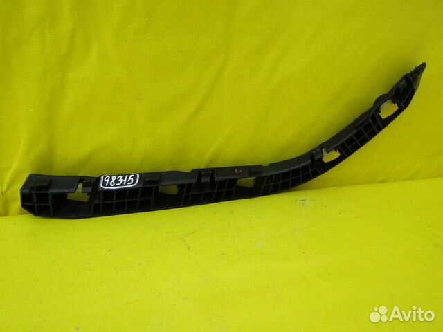 Кронштейн бампера Hyundai Santa Fe 12-18г 98315