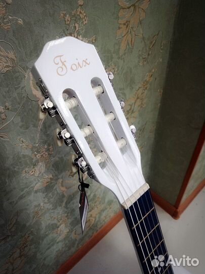 Гитара классическая 3/4 Foix белая нейлон