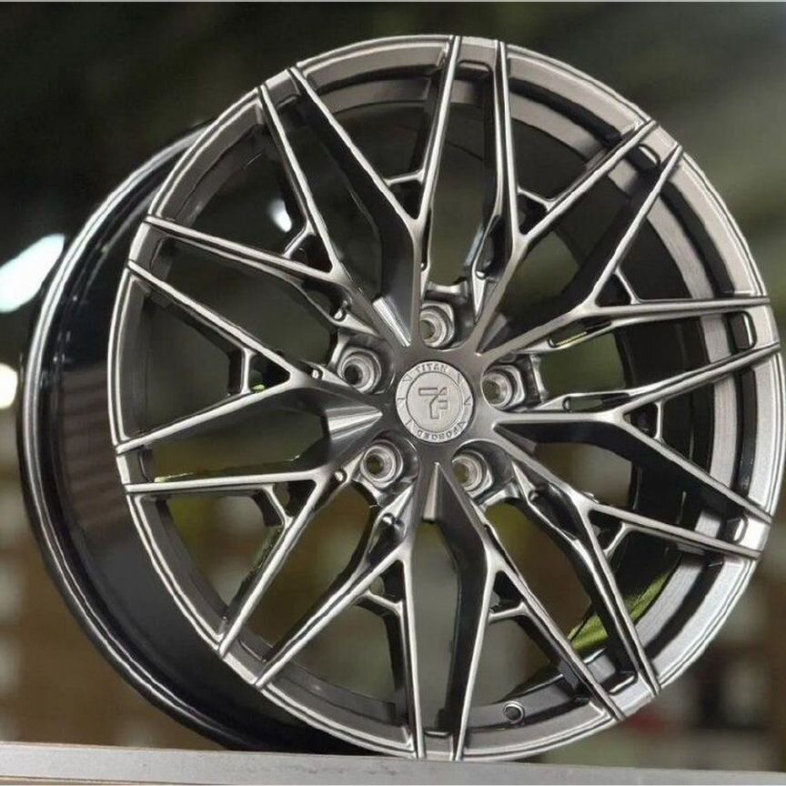 Литые диски Titan Forged TF32 9×R20 5×108