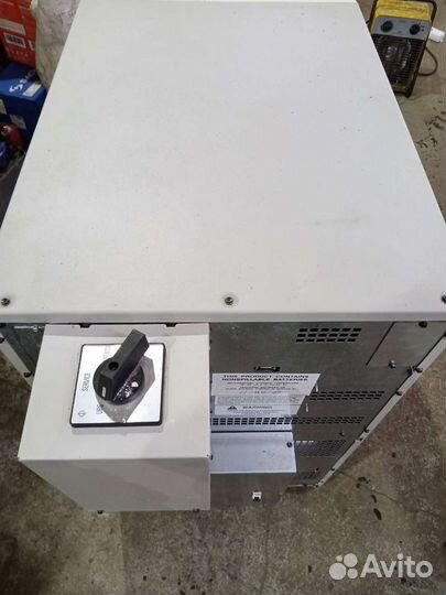 9330G. Model: 14B. Источник бесперебойного питания