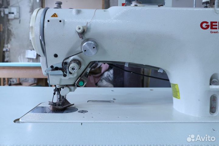 Швейная машинка Gemsy