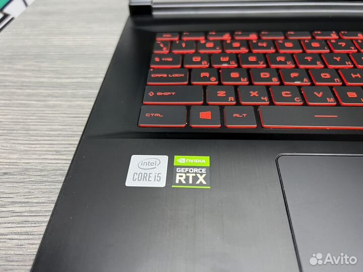 Новый MSI i5-10200H 8Gb RTX 3060 144Hz SSD 512Gb