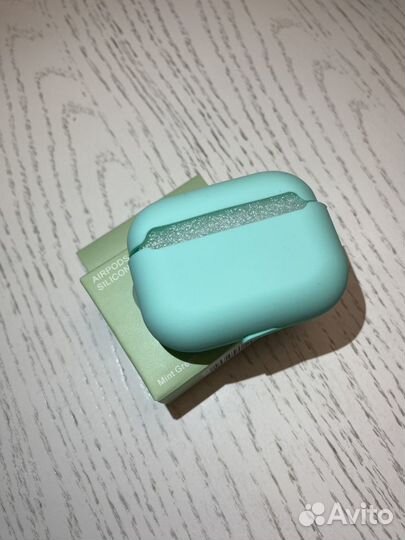 Новый силиконовый кейс для AirPods 2, 3 и pro