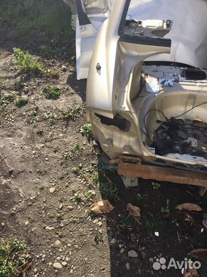 Заднее левое крыло на Хюндай Сонату-5