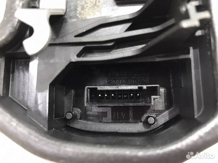 Замок двери задний правый BMW 5-серия F10/F11 200