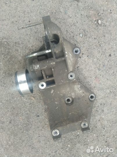 Кронштейн Шевроле Лачетти