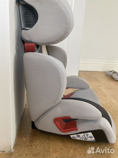 Детское авто кресло