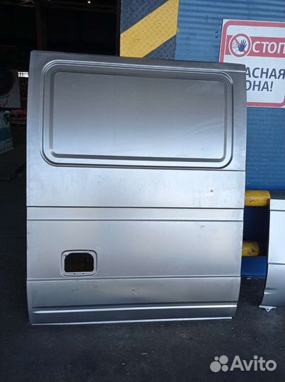 Боковина на газель,соболь газ 2217,2705 глухая