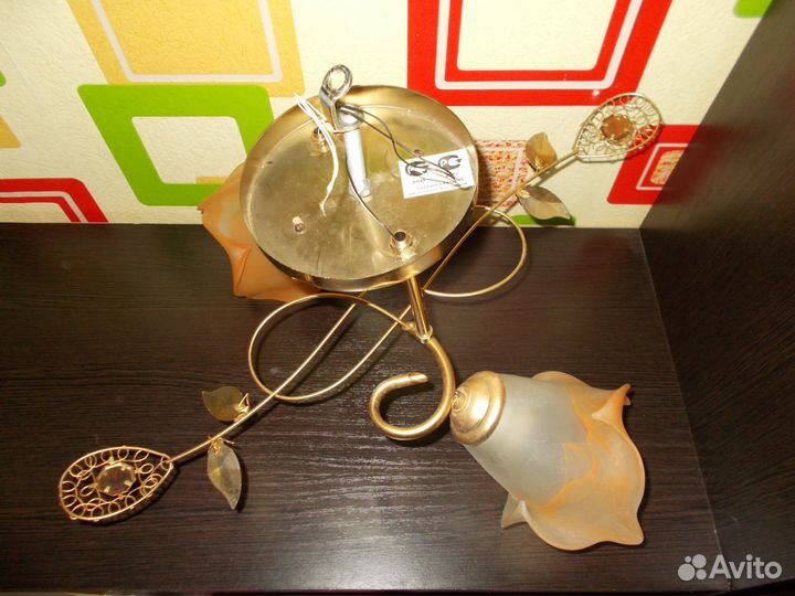 Люстра и бра цветочные