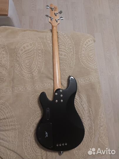 Ibanez atk 200