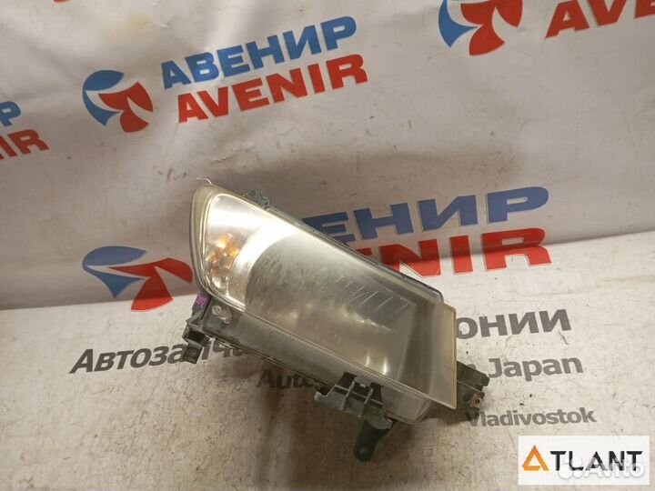 Фара передняя правая toyota BB
