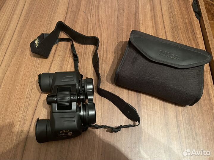 Бинокль Nikon Action EX 7x35