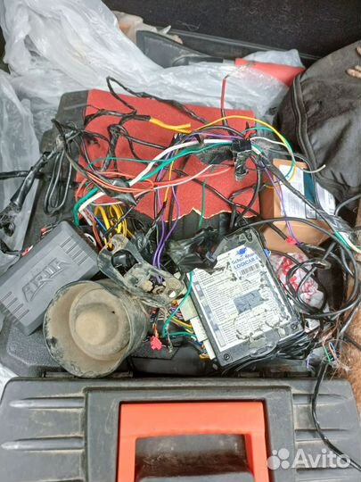 Сигнализация Sher-khan logiar 4 с автозапуском