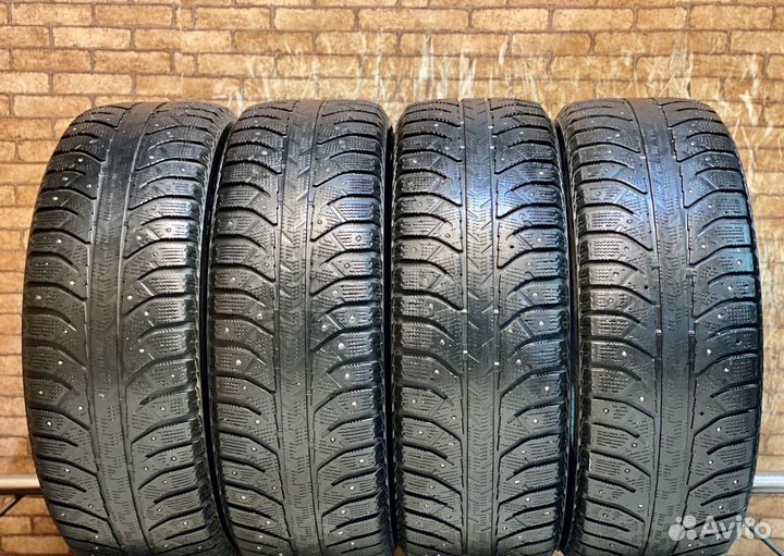 Bridgestone Ice Cruiser 7000 215/60 R17