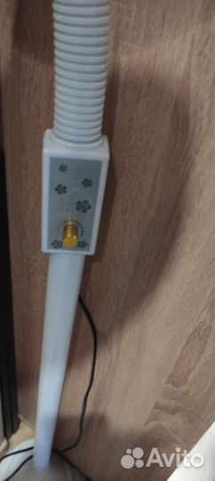 Лампа лупа для косметолога