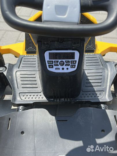 Детский электромобиль joylove б/у