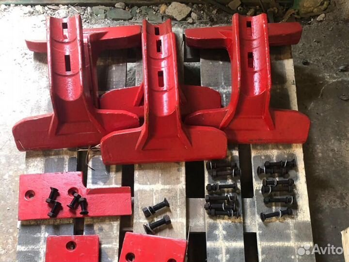 Броня, лопатки для бетоносмесителей