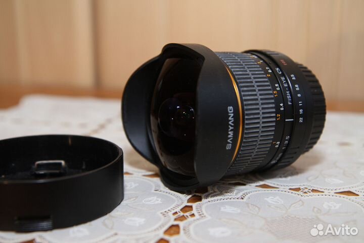 Фотообъектив Samyang fish-eye CS F3.5 8mm