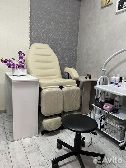Аренда маникюрного и педикюрного места