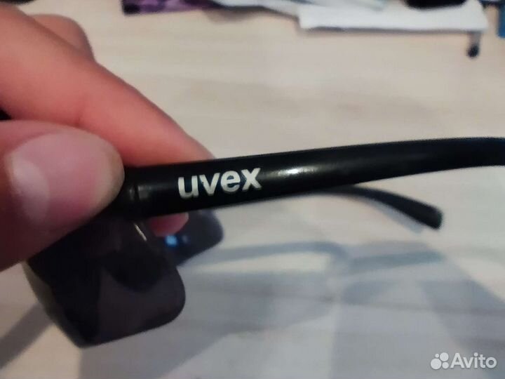 Солнцезащитные очки